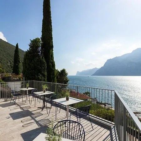 Affittacamere Vistalago Torbole 4*