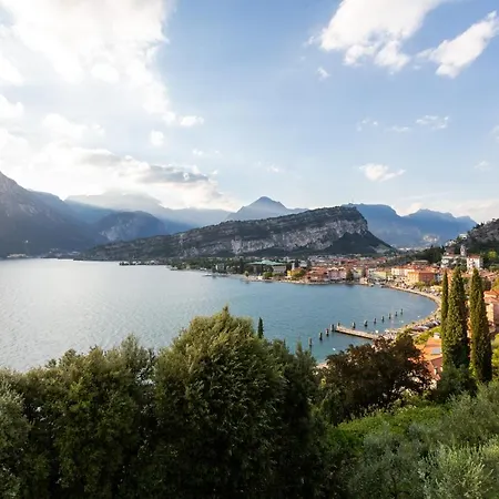 Affittacamere Vistalago Torbole Torbole Sul Garda