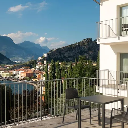 Affittacamere Vistalago Torbole 4*