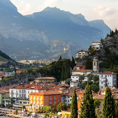 Affittacamere Vistalago Torbole Torbole Sul Garda